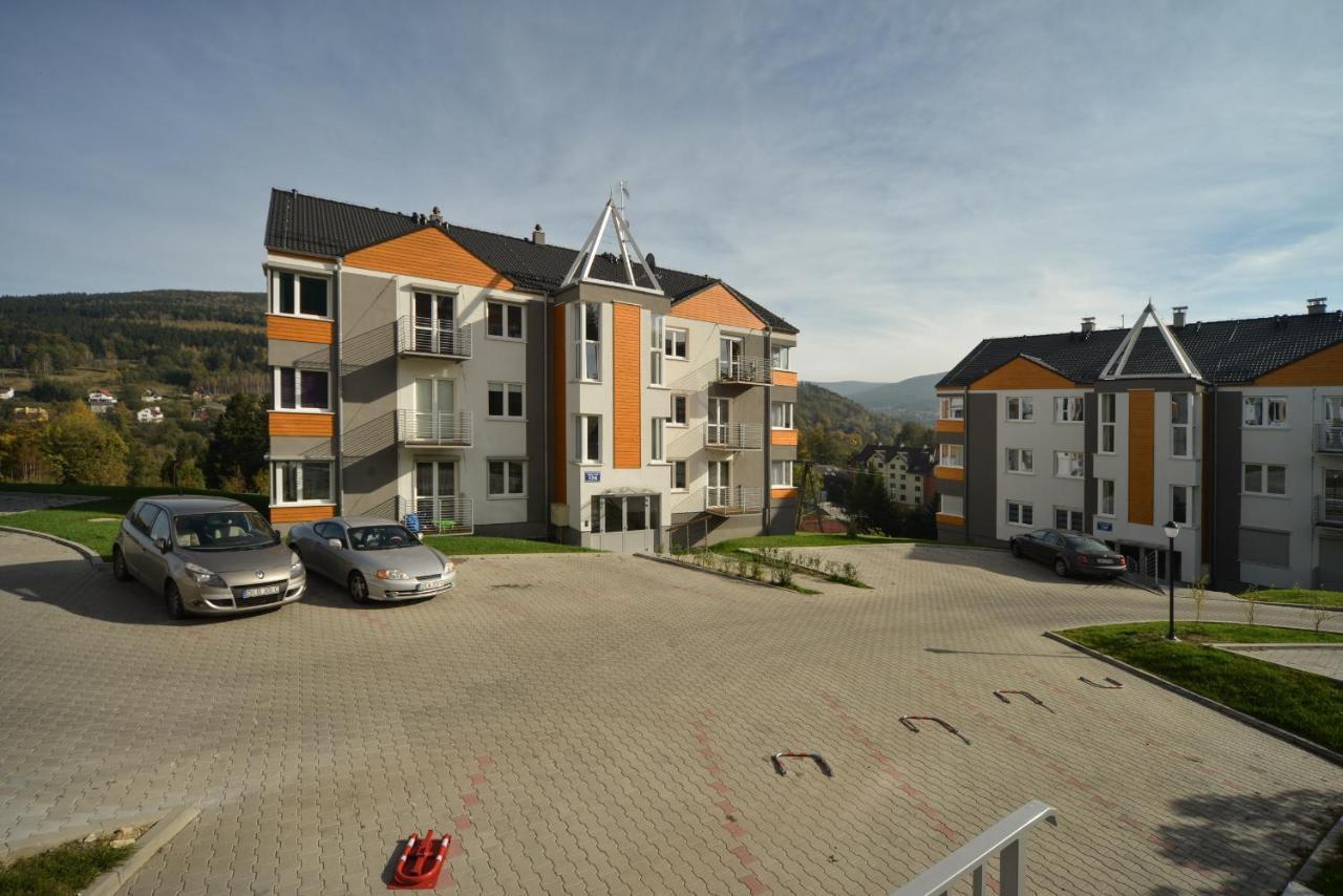 Stonowane I Eleganckie Apartamenty Sun Seasons 24 W Swieradowie Zdroju By Noclegi Renters Swieradow-Zdroj Luaran gambar
